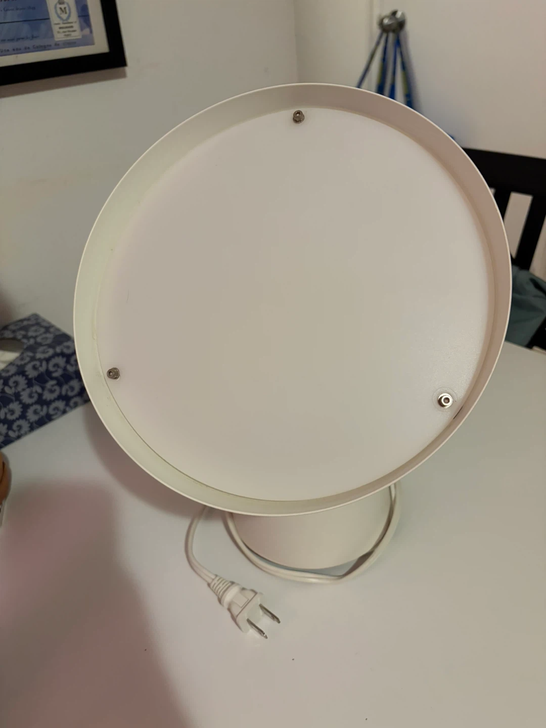 IKEA White Lamp (light bulb included) - photo 2