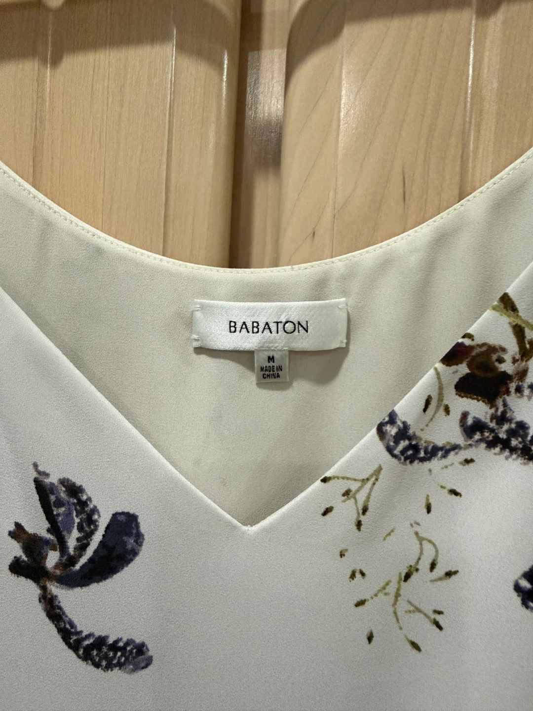 Babaton Cami Top - Size M - photo 3