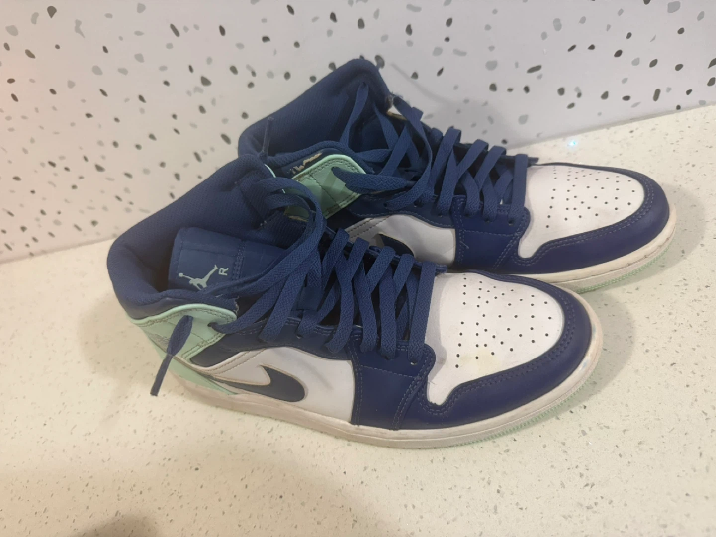 Nike Air Jordan 1 Mid SE Size 9.5 - photo 3
