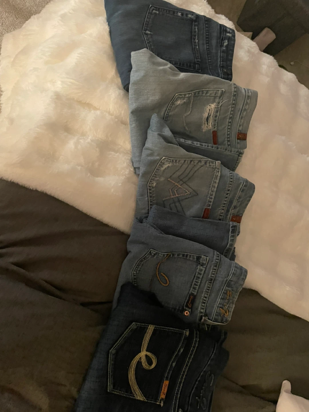 Seven7 Jeans Bundle - Assorted Styles & Sizes