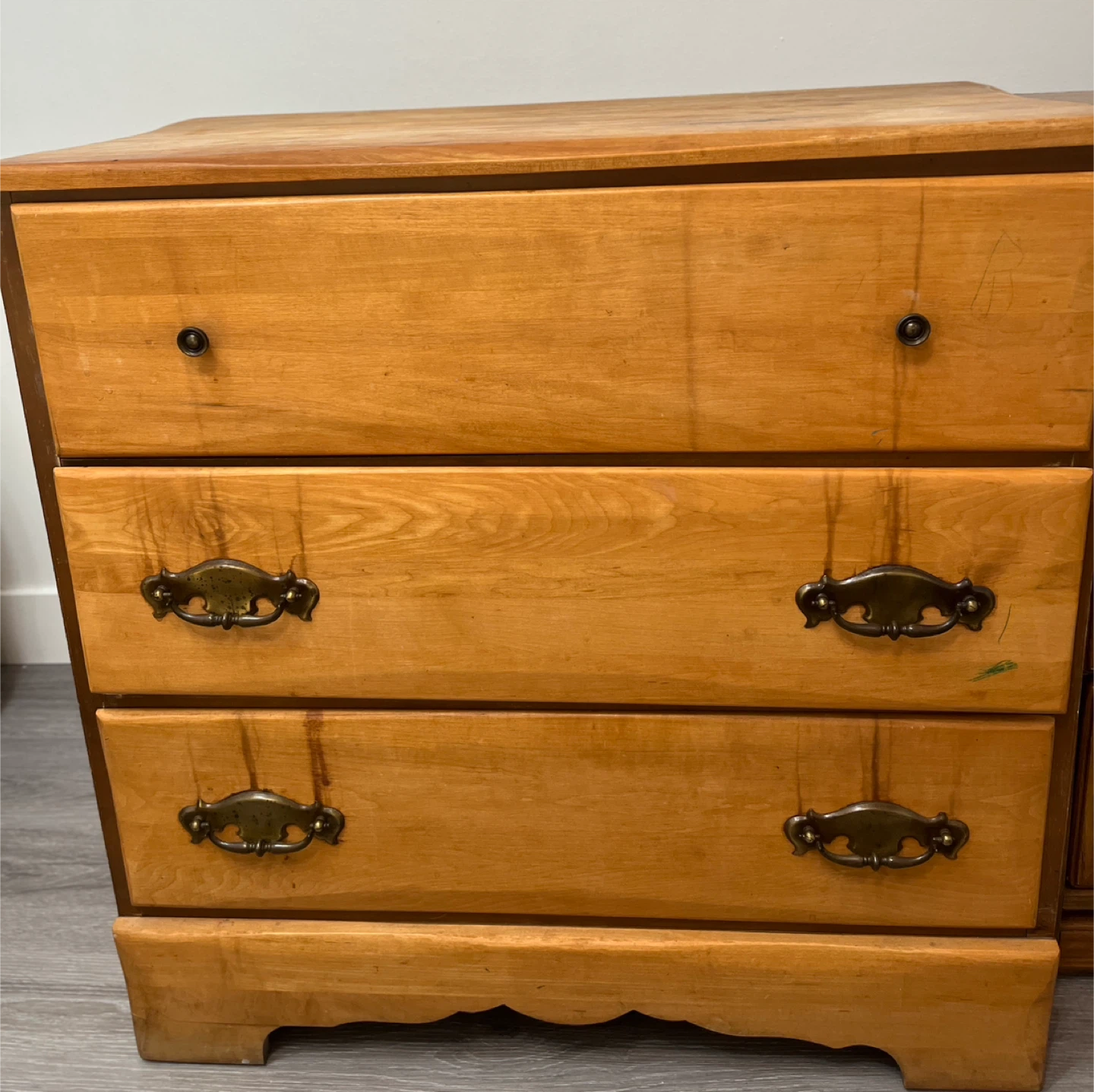 Wooden 3-Drawer Dresser - photo 4