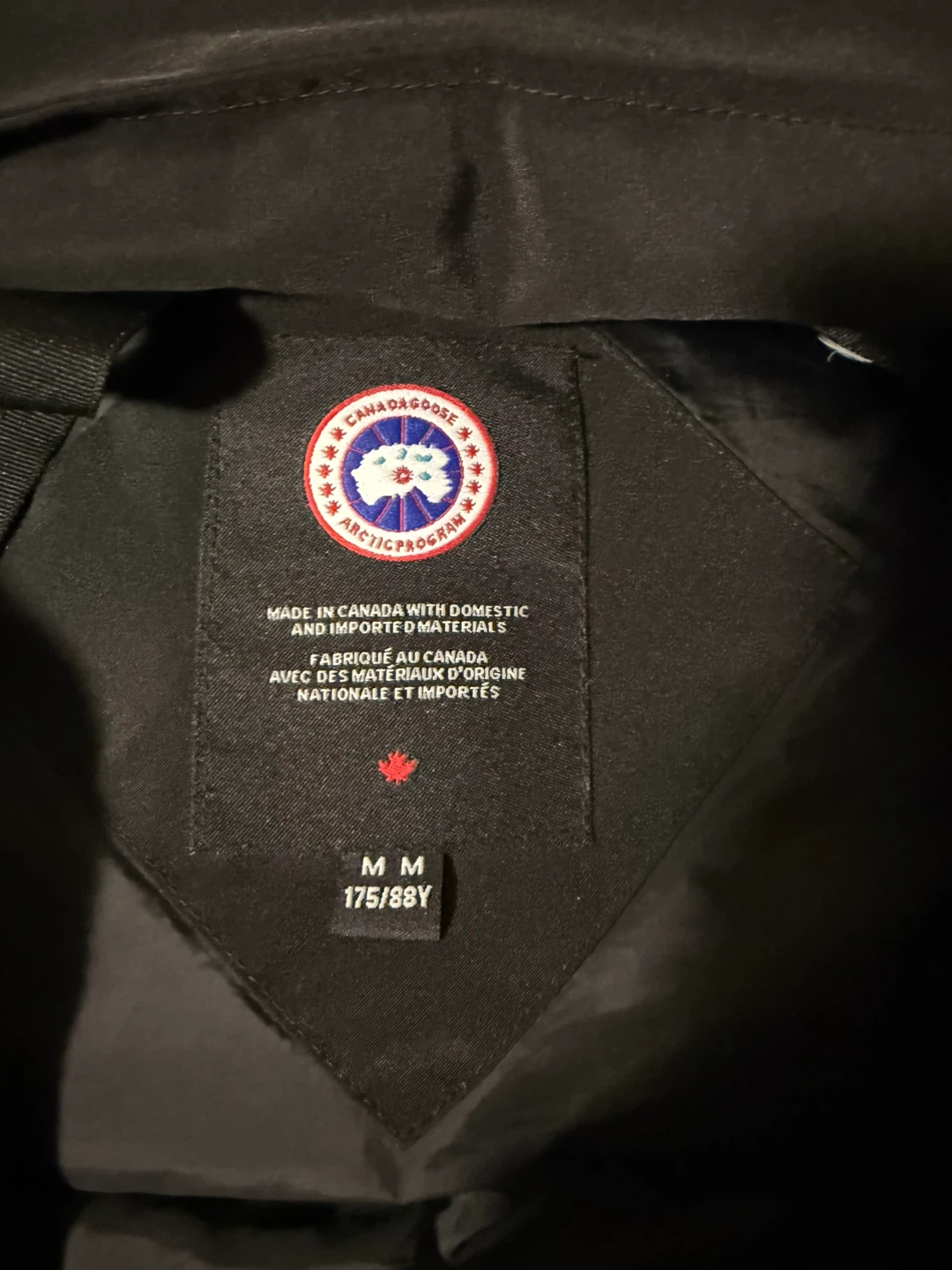 Goose Canada jacket, medium - photo 3