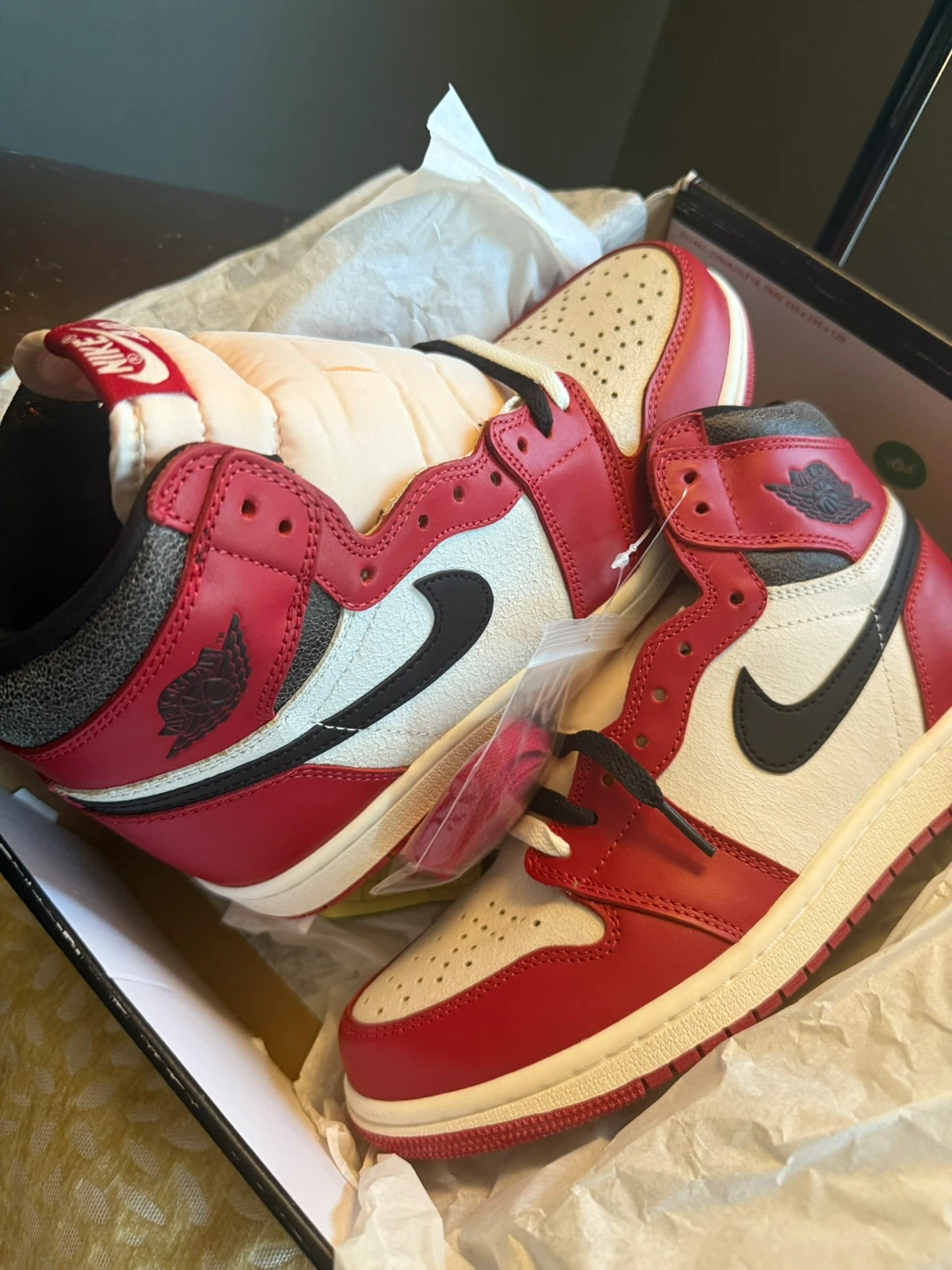 Mix of Shoes: Yeezy, Asics, Louis Vuitton, Air Jordan ,Gucci - photo 4
