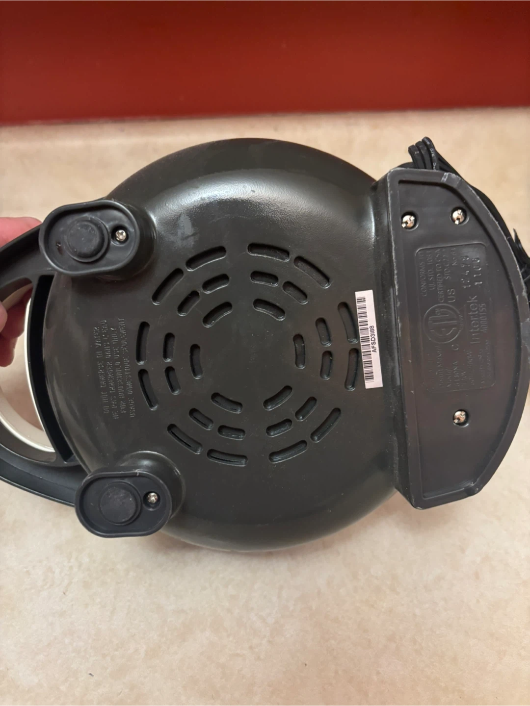 Cloer Donut Maker - Like New! - photo 3