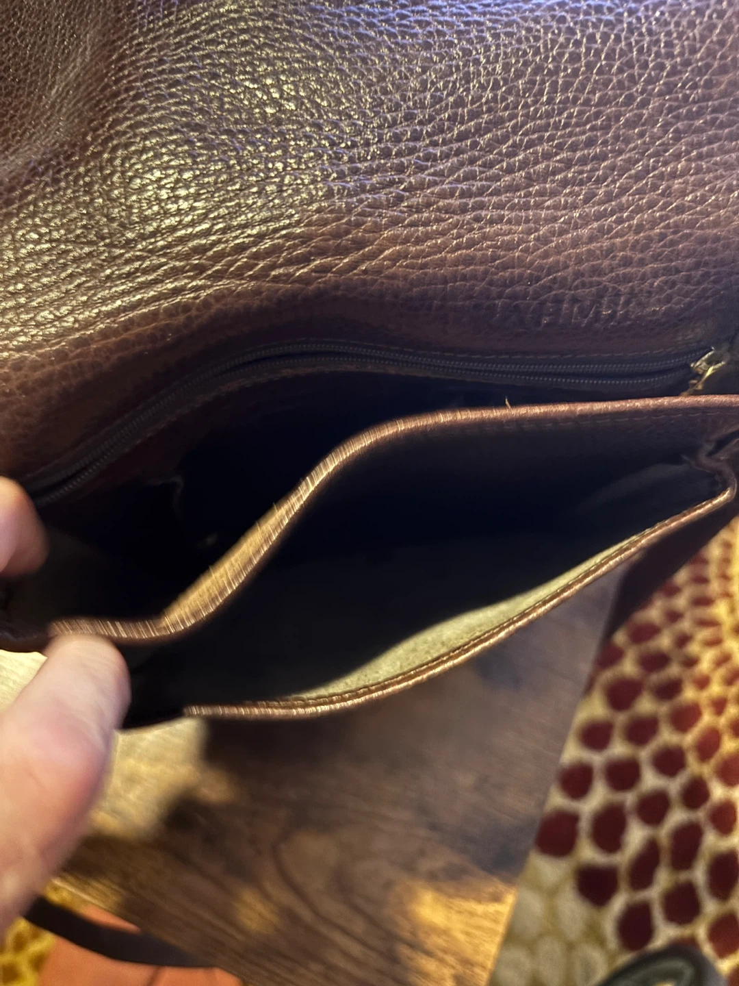 Pre-Owned Vintage Brown & Black Brahmin Leather Crossbody Bag - photo 4