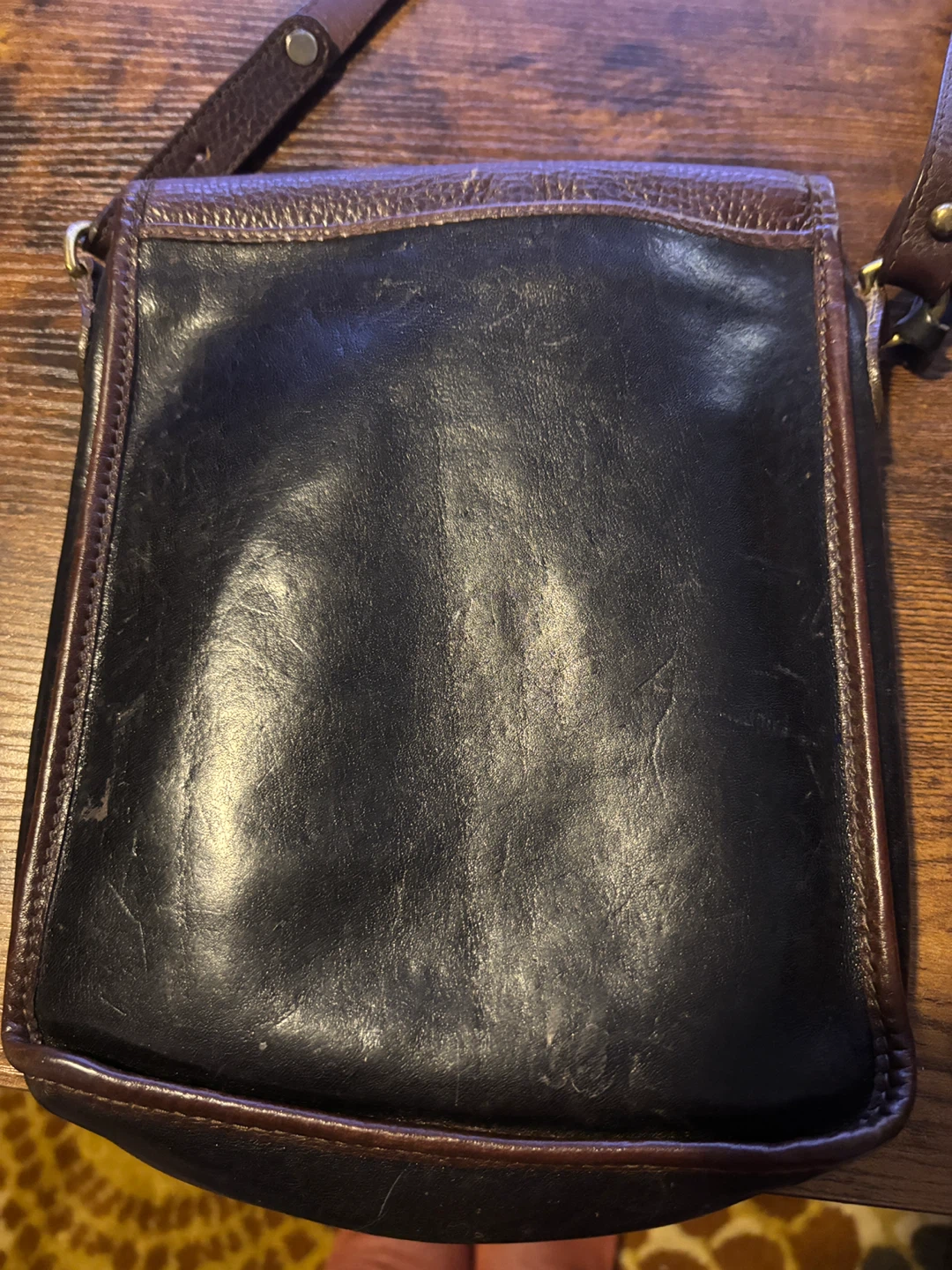Pre-Owned Vintage Brown & Black Brahmin Leather Crossbody Bag - photo 2