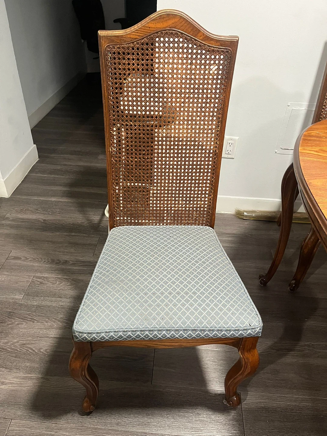 Dining Table with 5 Chairs - photo 2