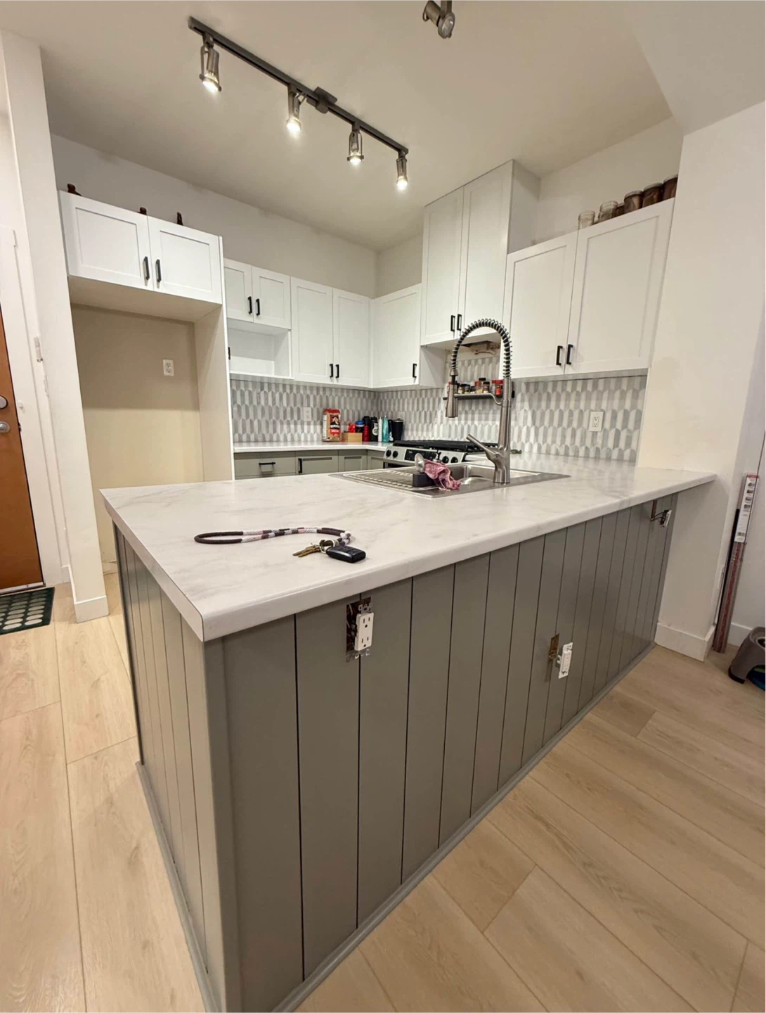 Kitchen Cabinets - photo 5