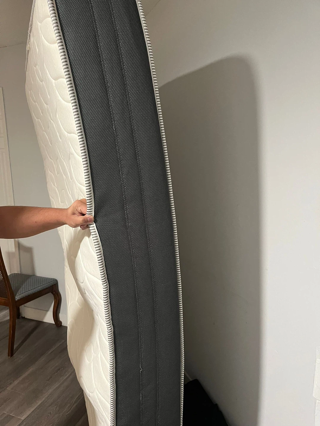 Queen Mattress - photo 2