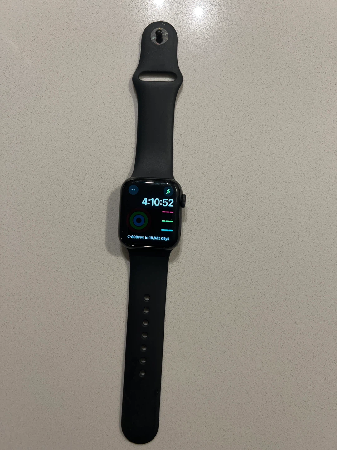 Apple Watch SE 40mm Black - photo 3