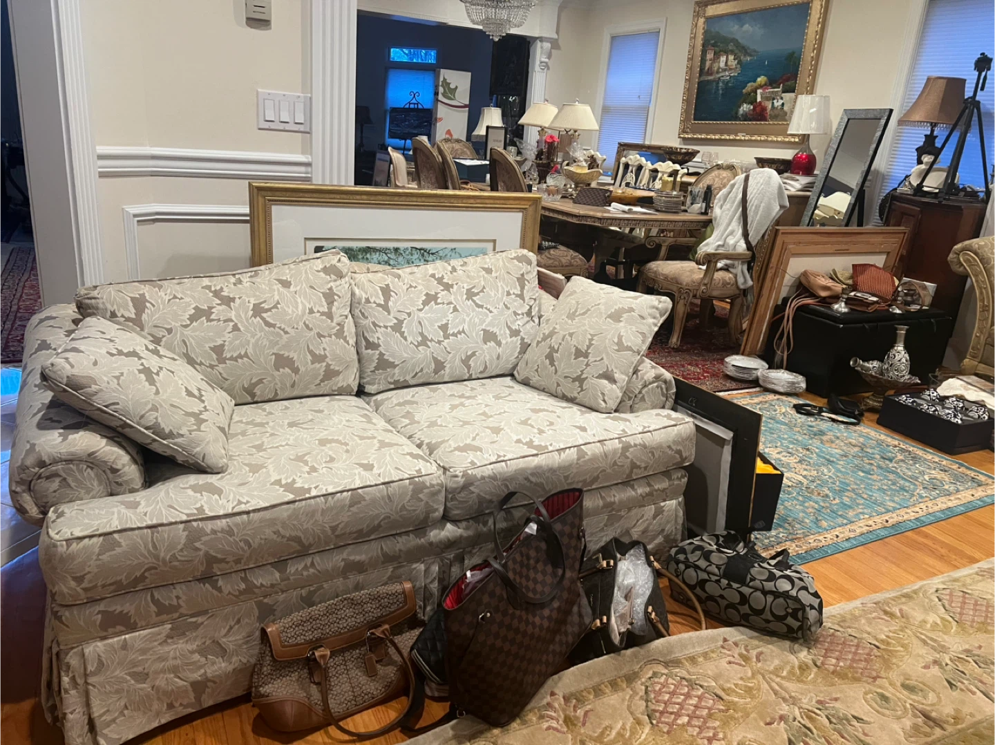 Beautiful custom-made sofa $150 - photo 4