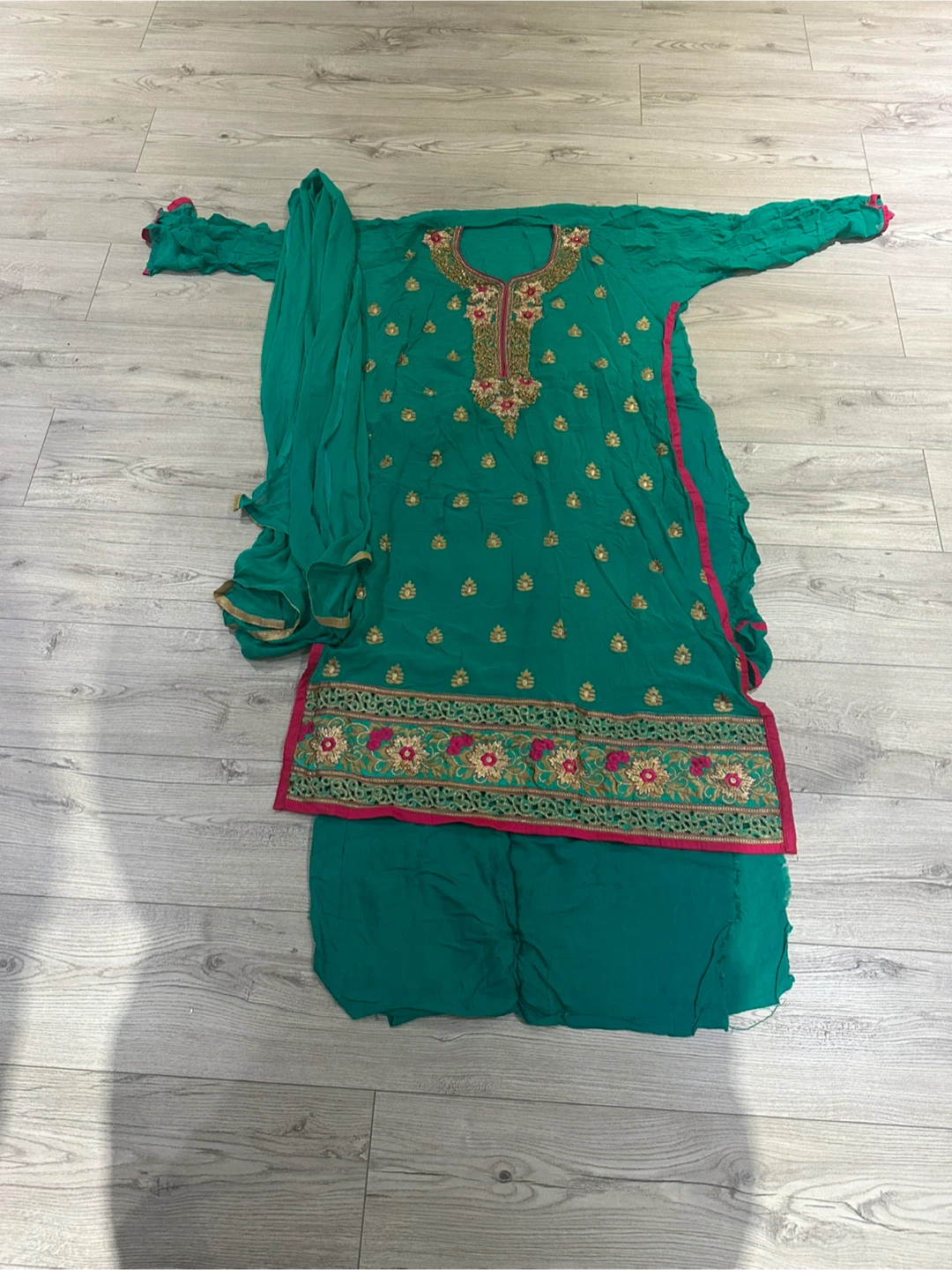 Green Embroidered Salwar Kameez Suit
