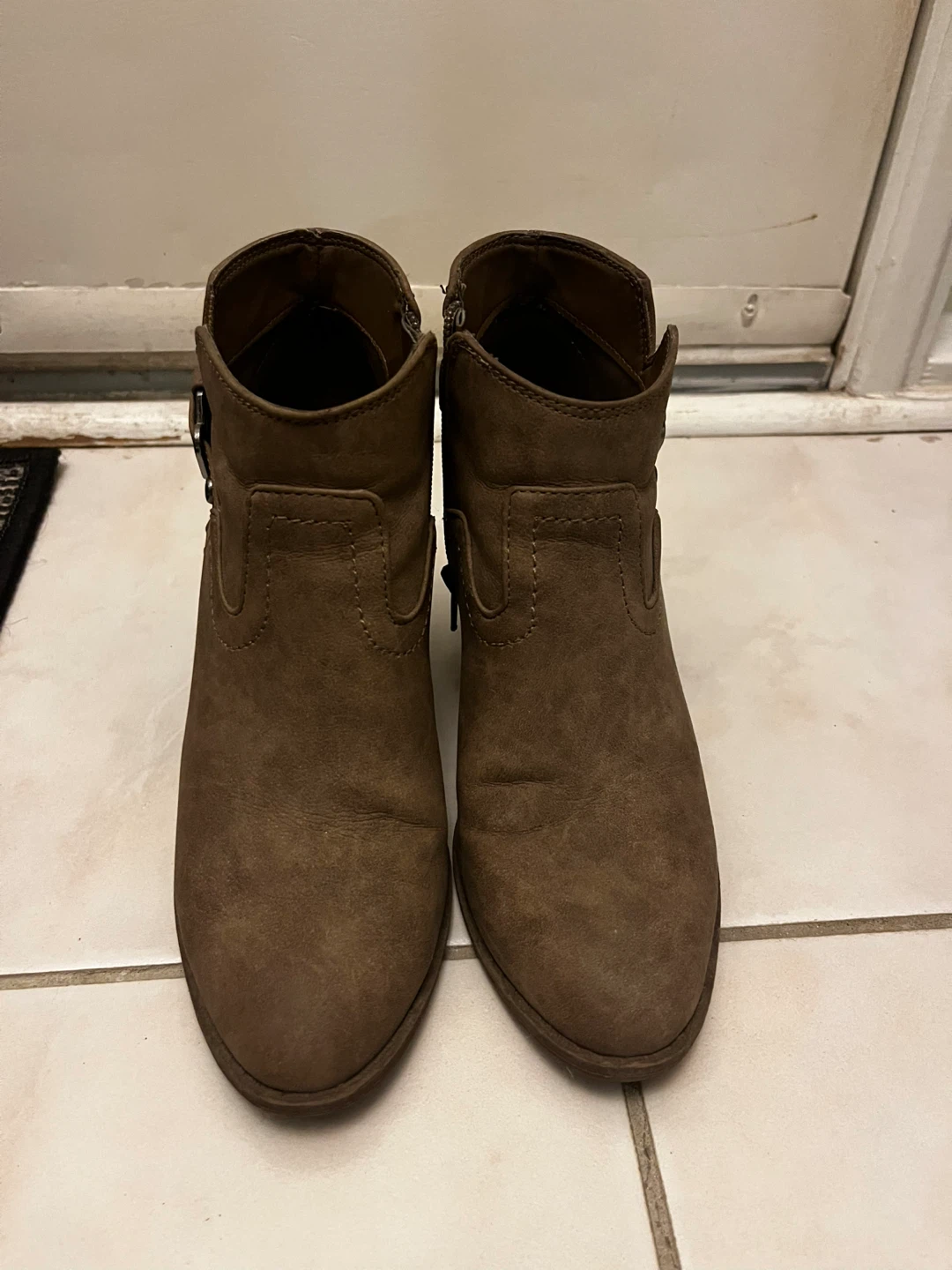 Brown Ankle Boots Size 6.5