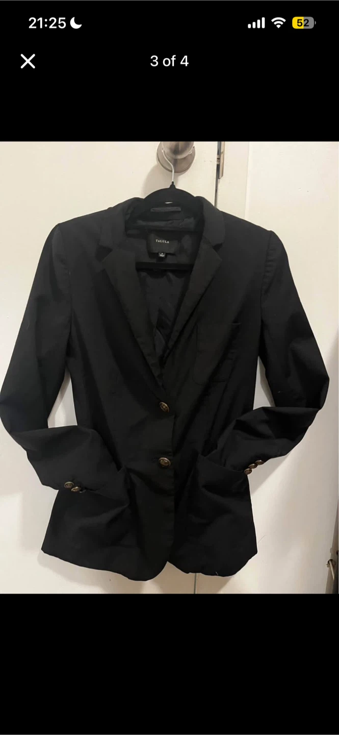 Aritzia Talua womens blazer