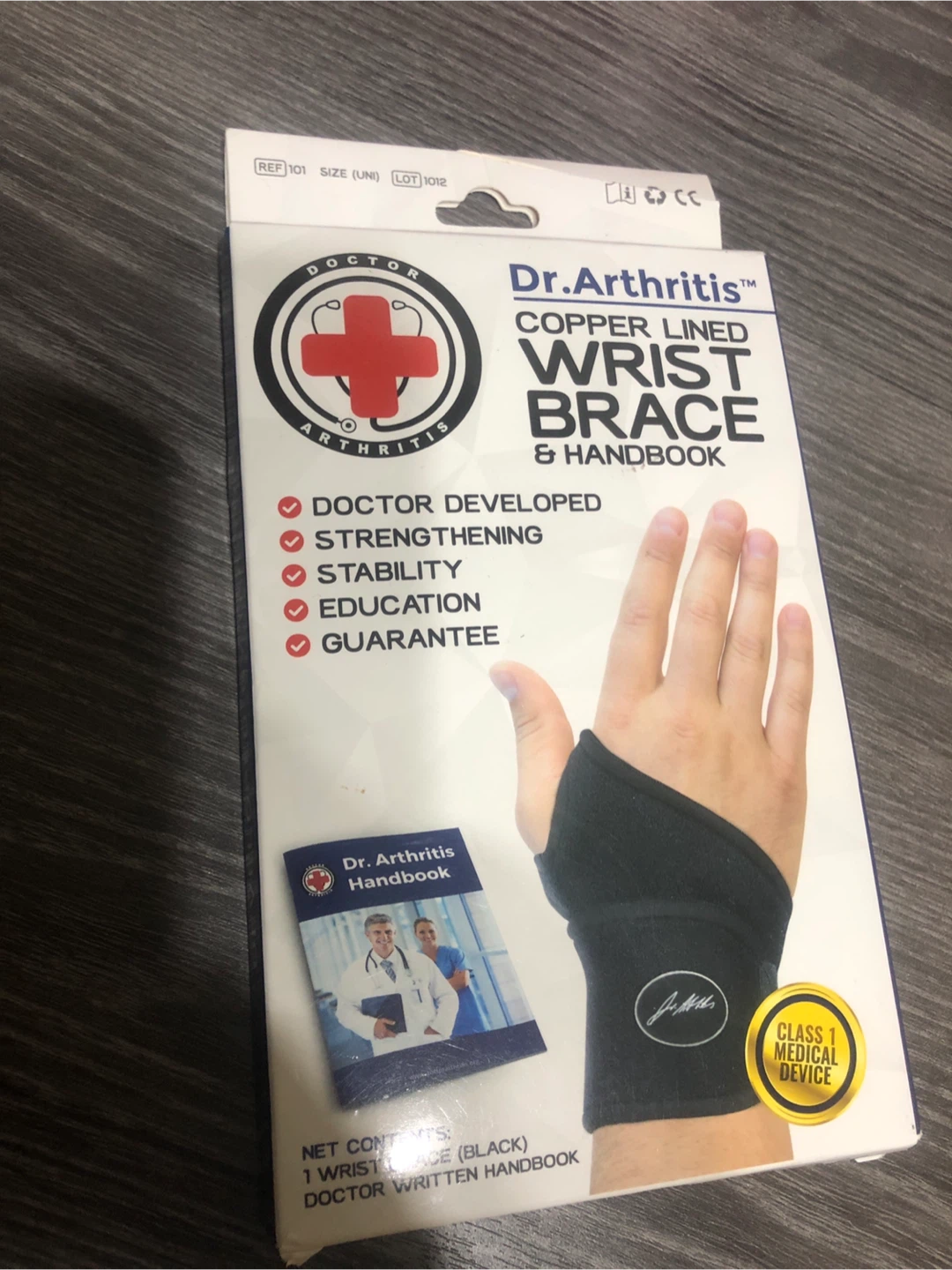 Dr. Arthritis Copper Lined Wrist Brace & Handbook - photo 2