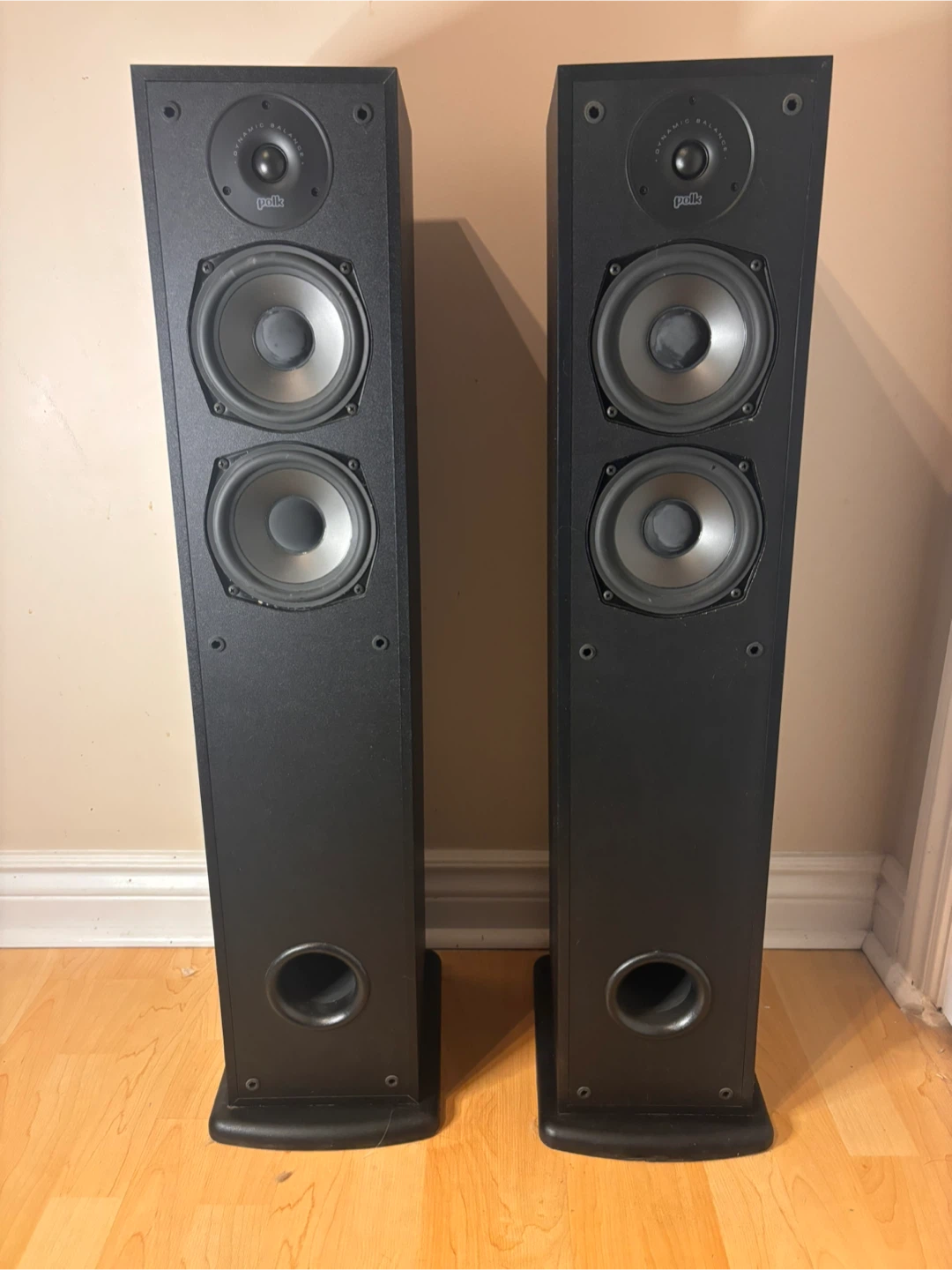 Polk Audio Floor-Standing Tower Speakers – Pair - photo 2