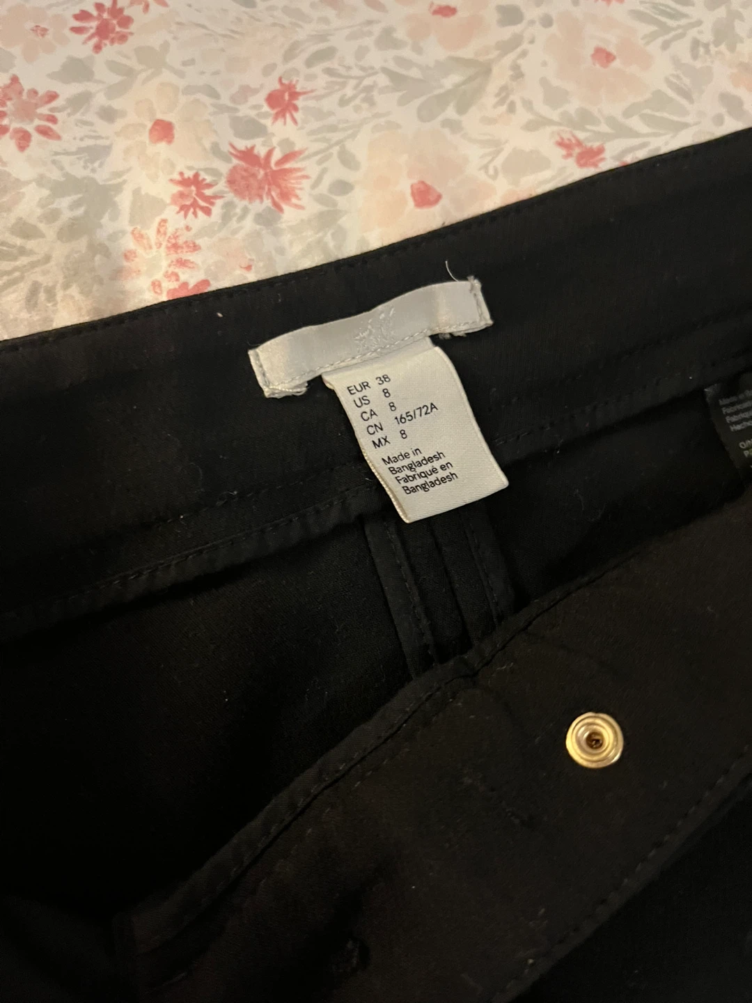 H&M Black Pants - Size US 8