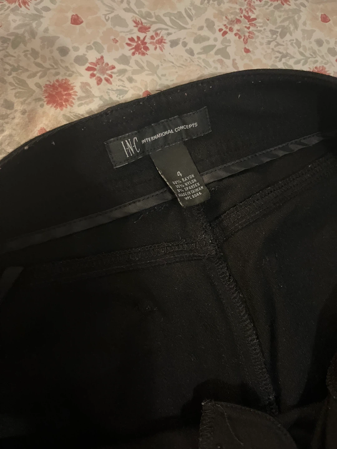 INC International Concepts Black Pants - Size 4 - photo 2