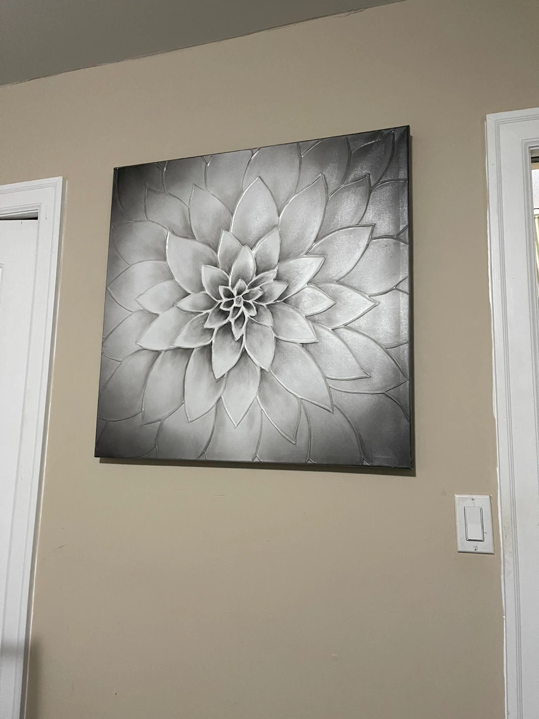 Floral Wall Art - Silver/Grey