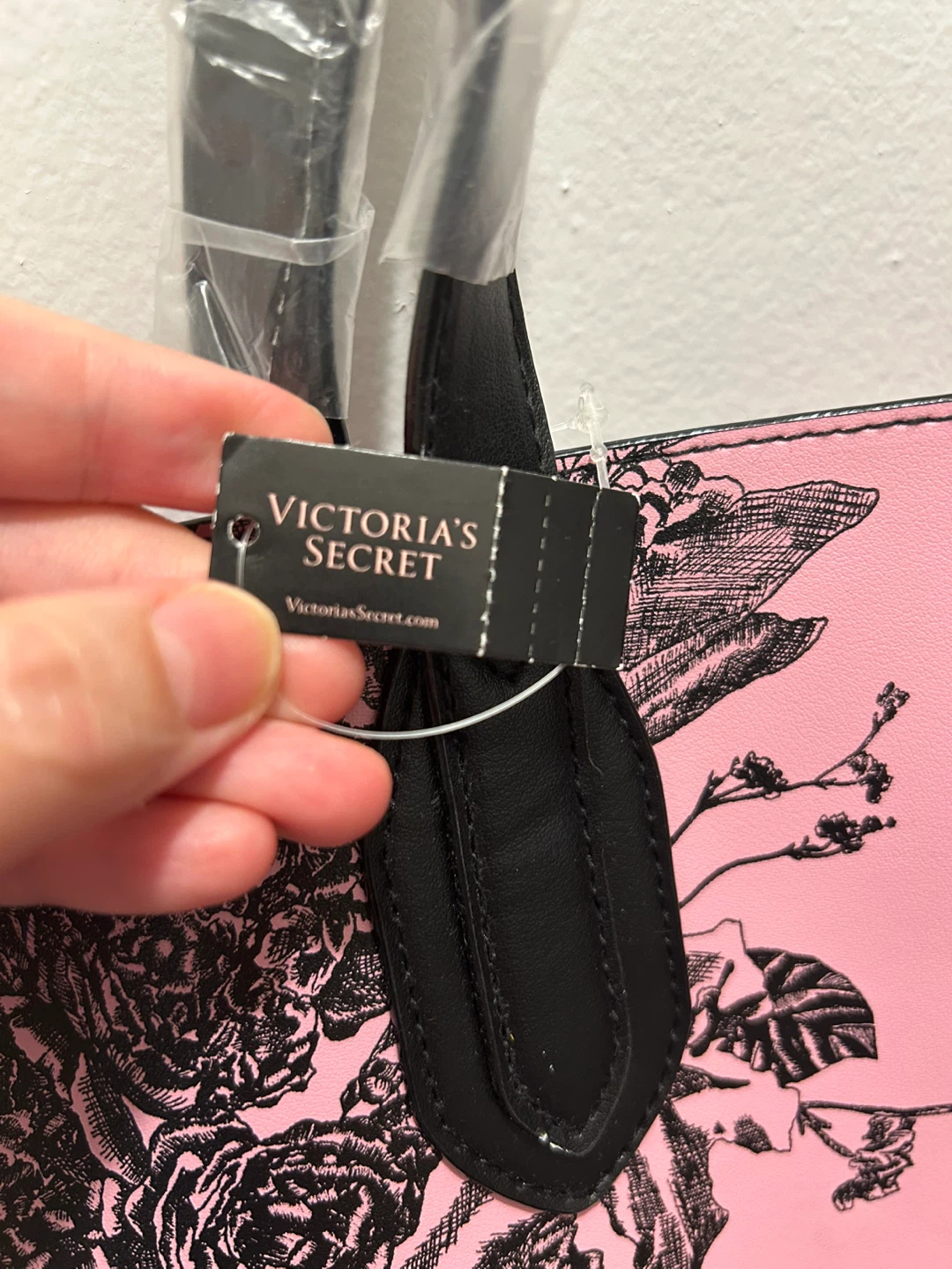 NWT Victoria's Secret Pink Floral Tote Bag - Brand New - photo 3