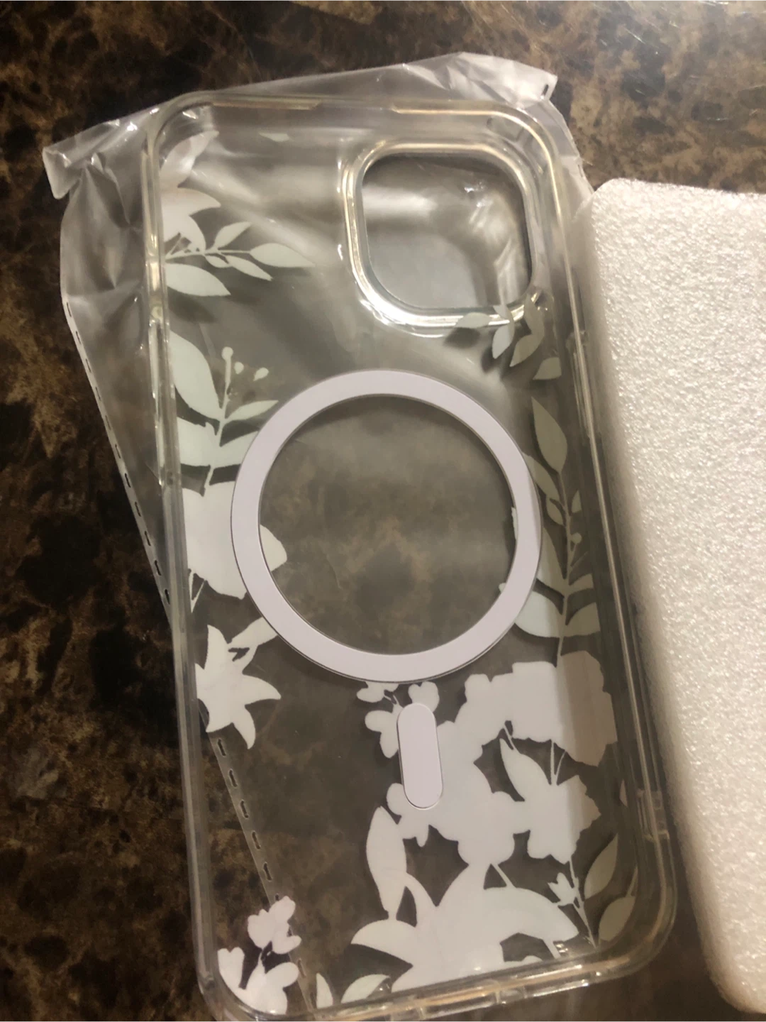 Floral MagSafe iPhone 13/14/15/16 Case - NEW - photo 3