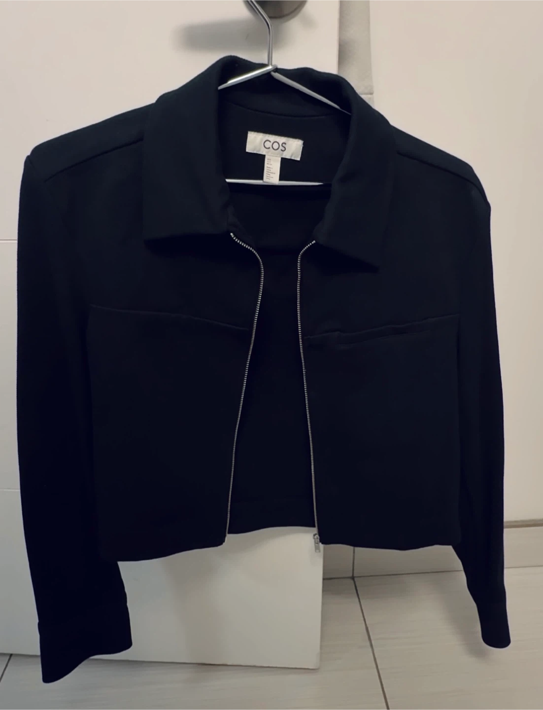 COS Black Cropped Twill Zip-Up Jacket - Size Small - photo 4