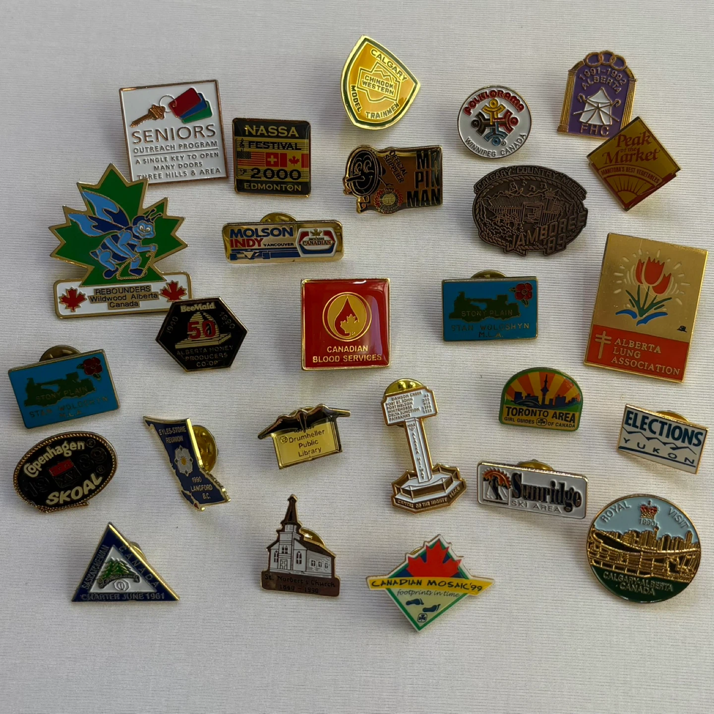Vintage Collector Pins Canada Alberta Calgary Edmonton Toronto