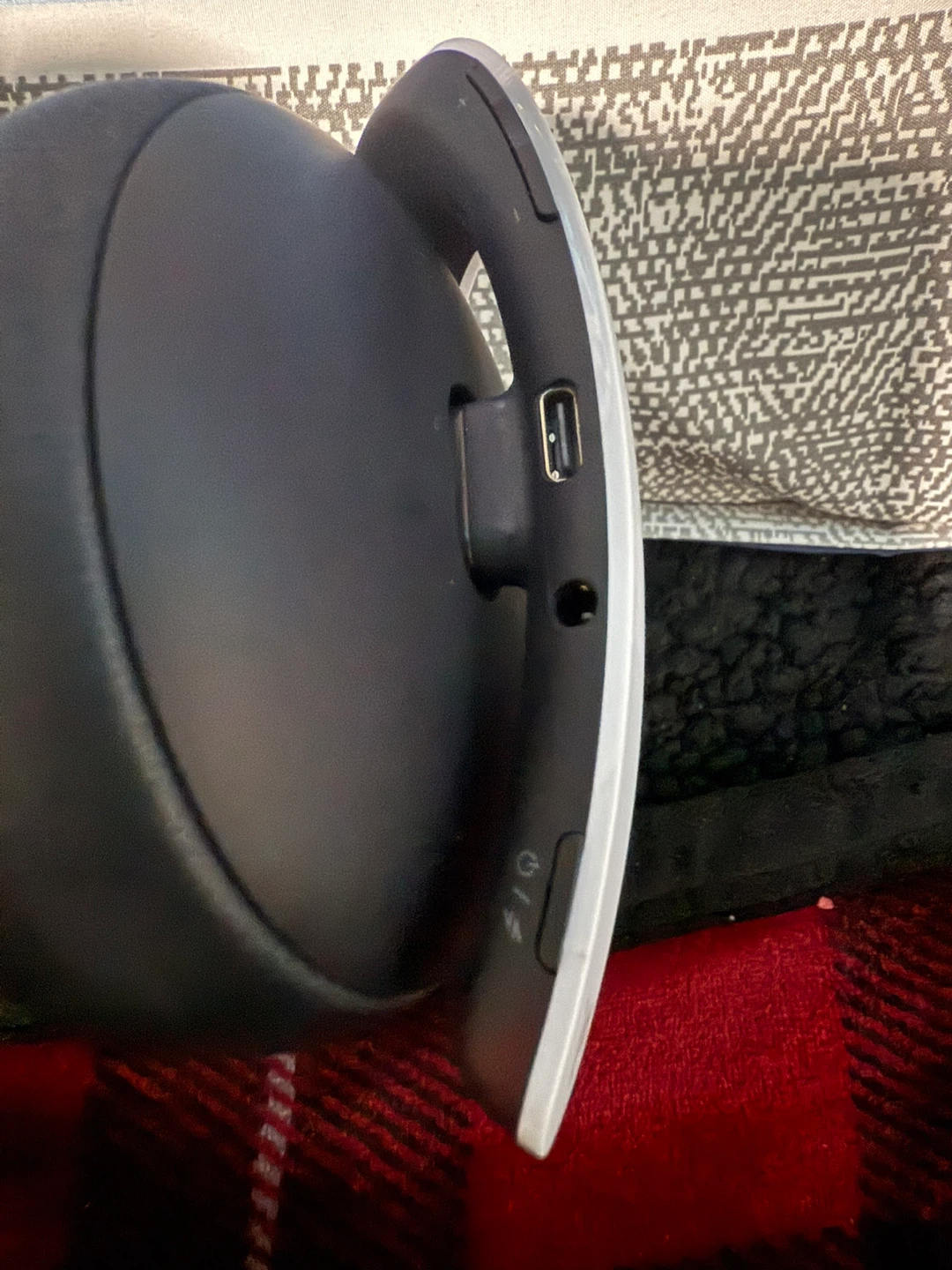 PlayStation PULSE 3D Wireless Headset - photo 2