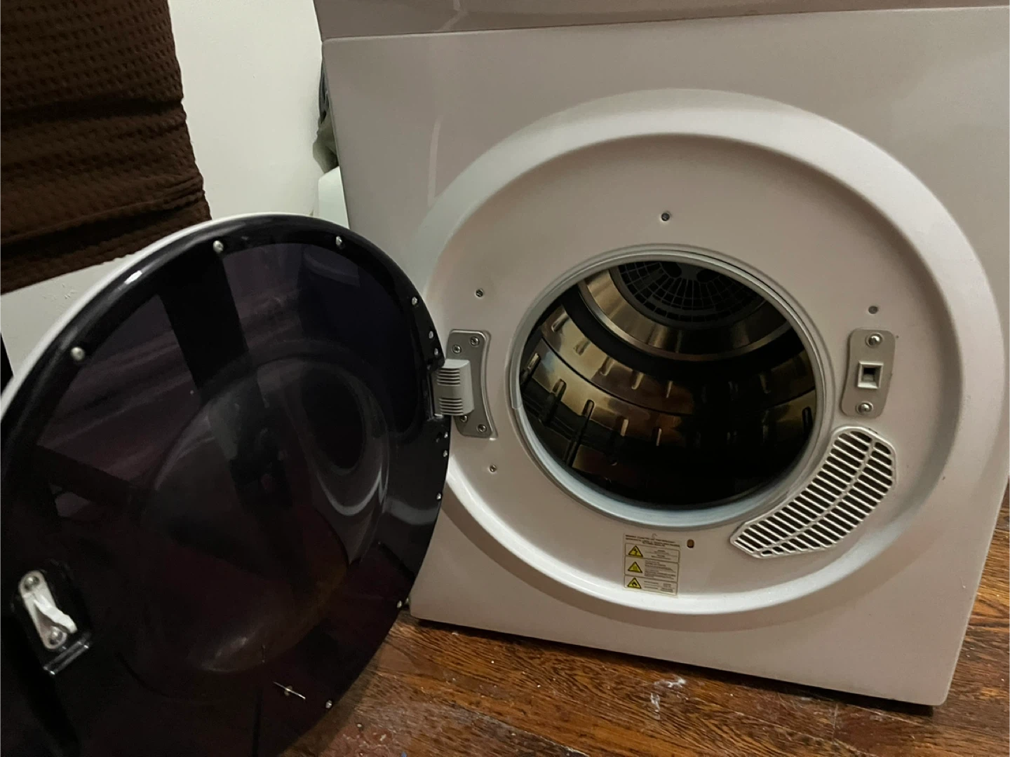 Used Magic Chef dryer - photo 2
