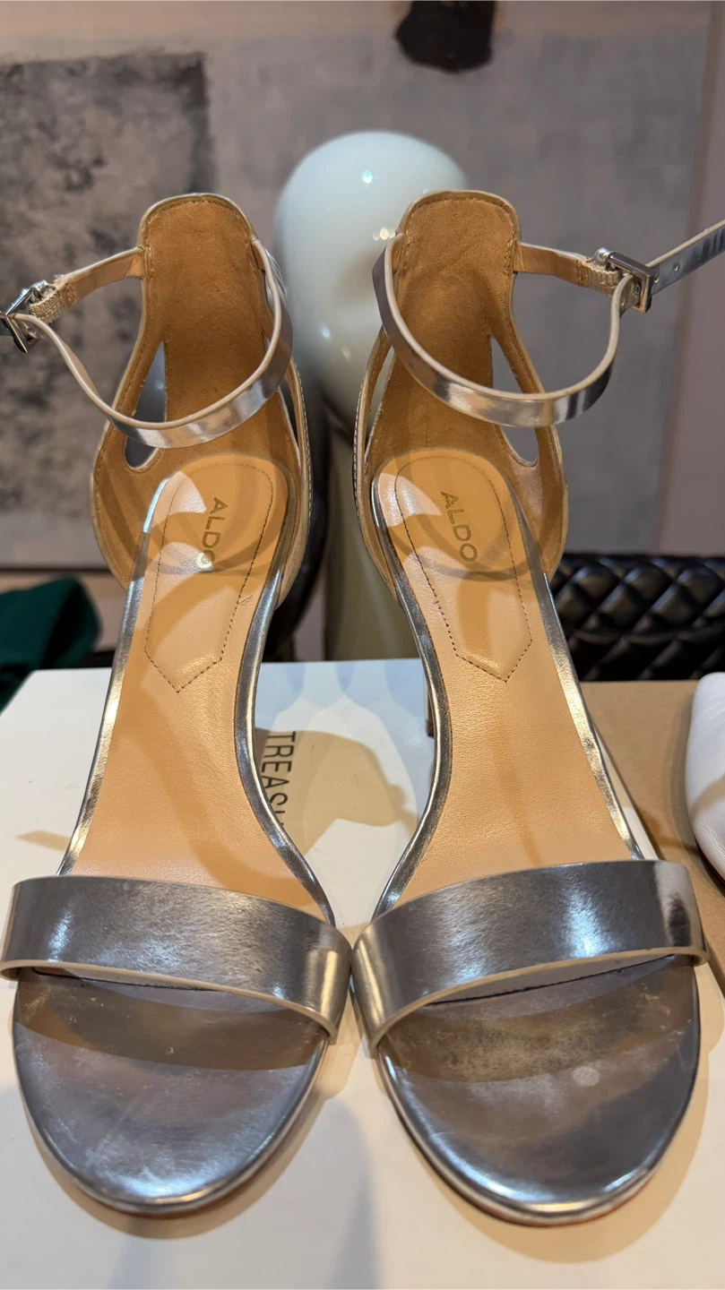 Heels - photo 2