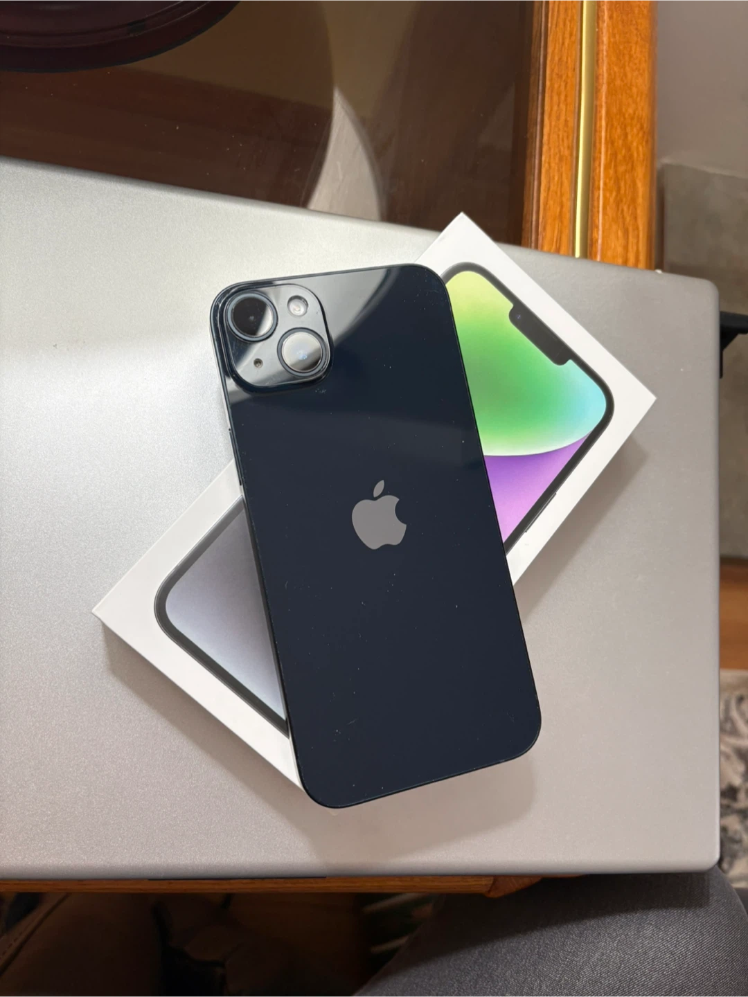 iPhone 14 Plus - Like New! - photo 2