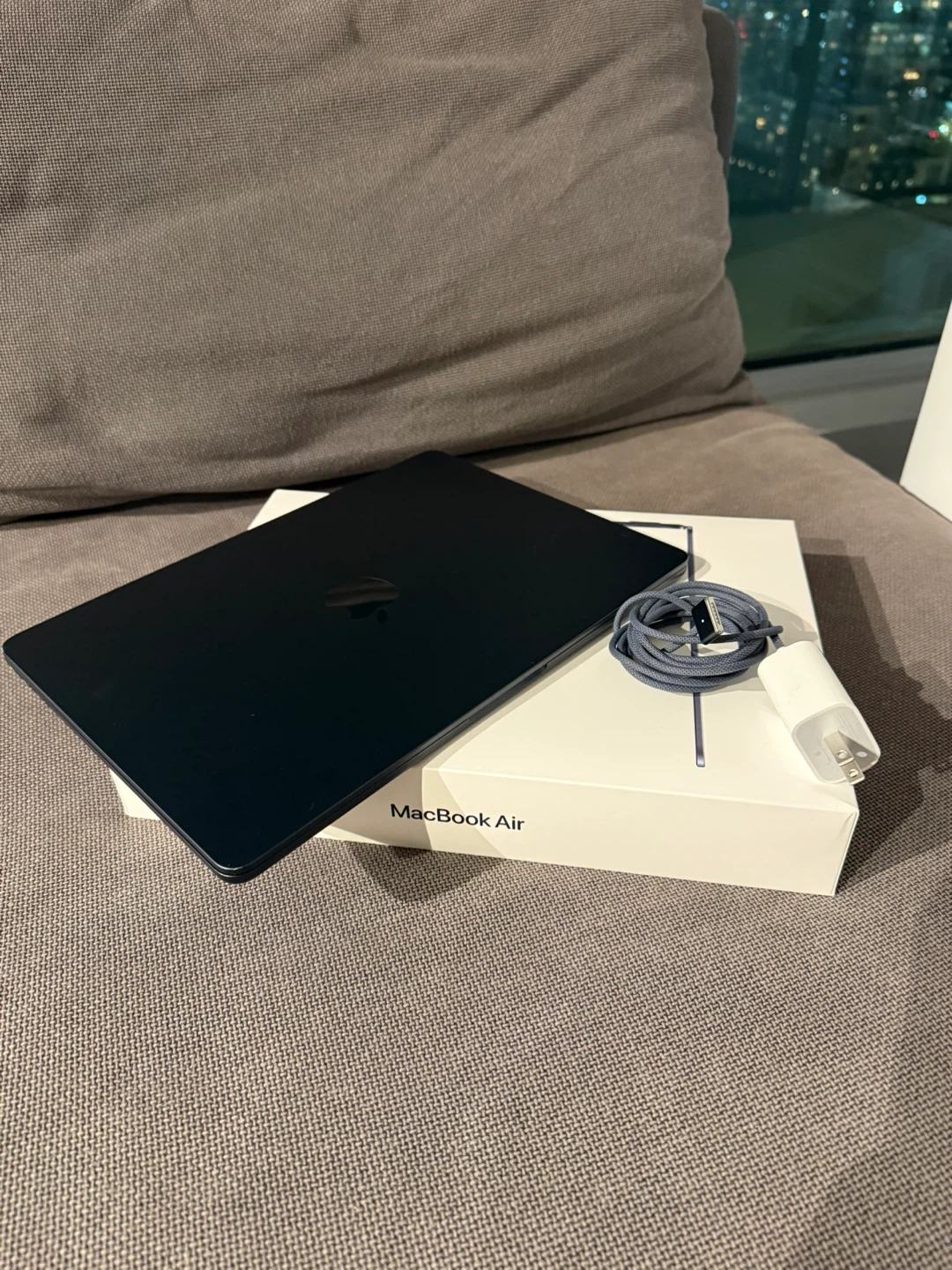 2022 MACBOOK AIR M2