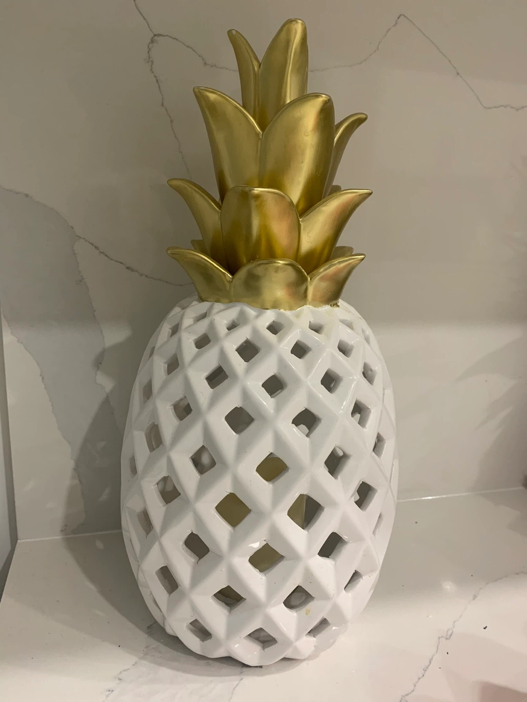 Pineapple Decor with battery candle inside - photo 2