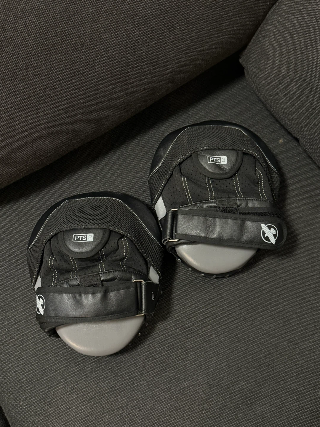 HAYABUSA PTS 3 Focus Mitts - Black Micro - photo 2