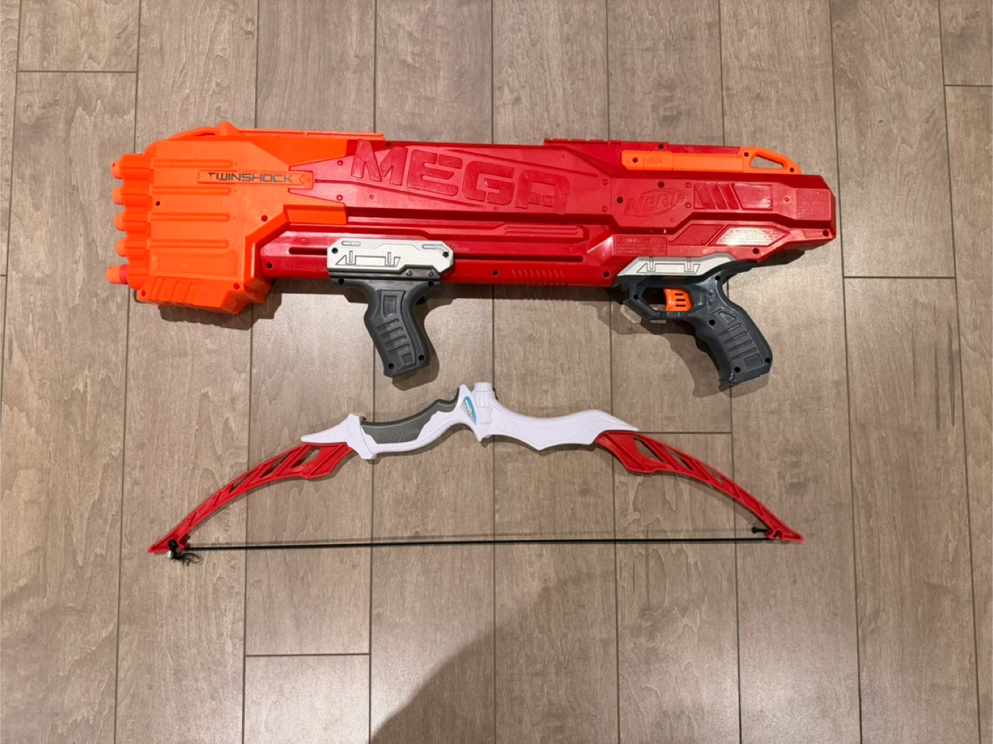 Nerf Mega Twinshock Blaster + Bow - photo 3