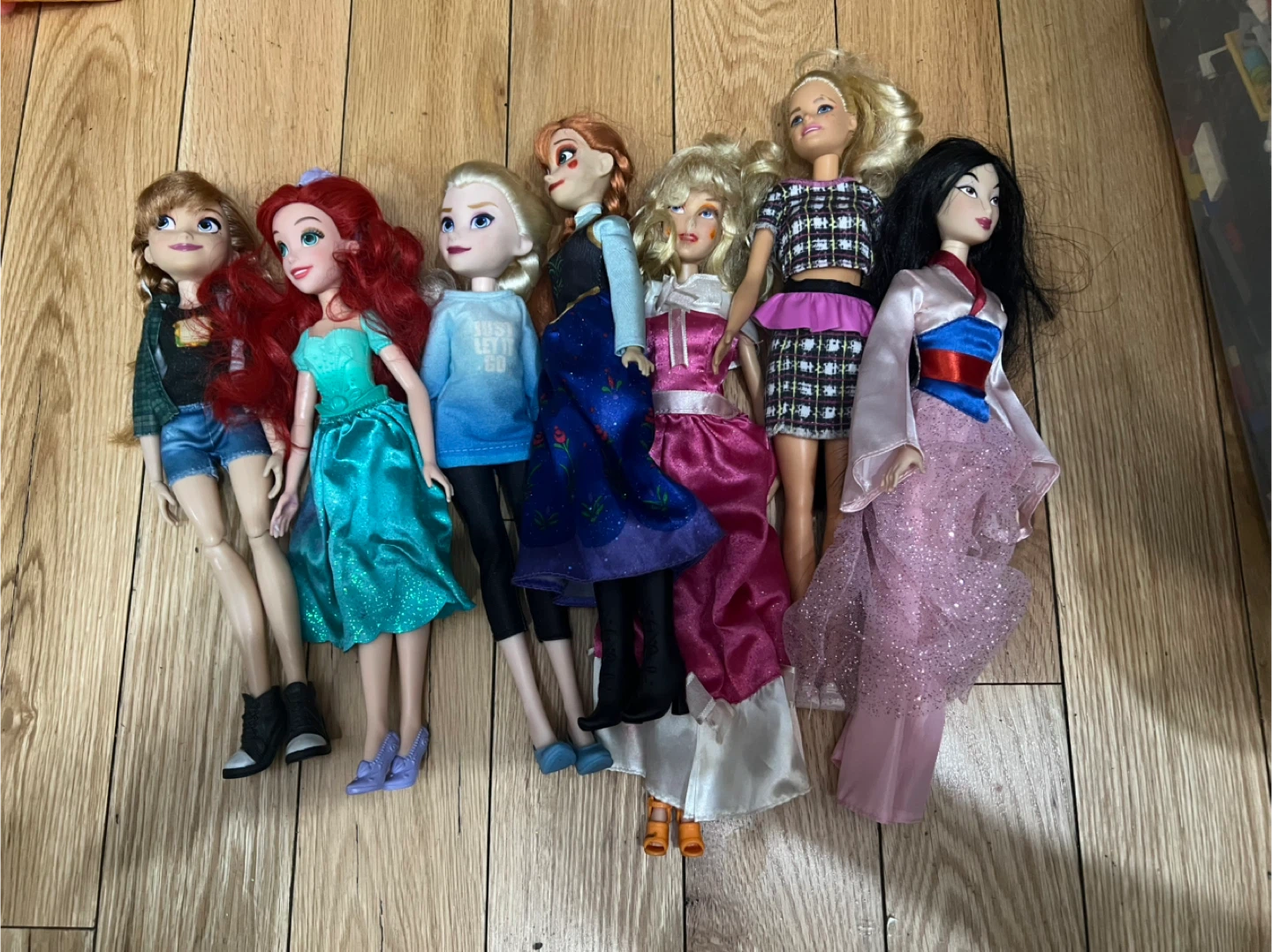 Disney Princess Dolls - Anna, Elsa, Mulan & More - photo 3