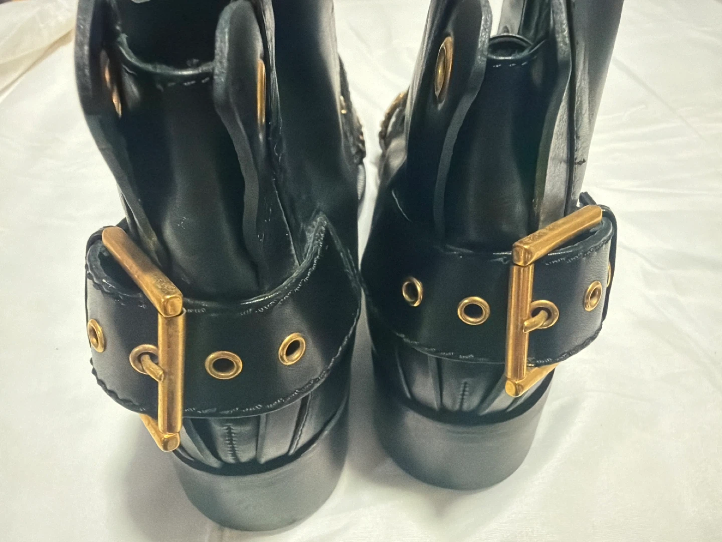 #37 Alexander McQueenBlack 37 Leather Chain Boots - Size 7 - photo 4