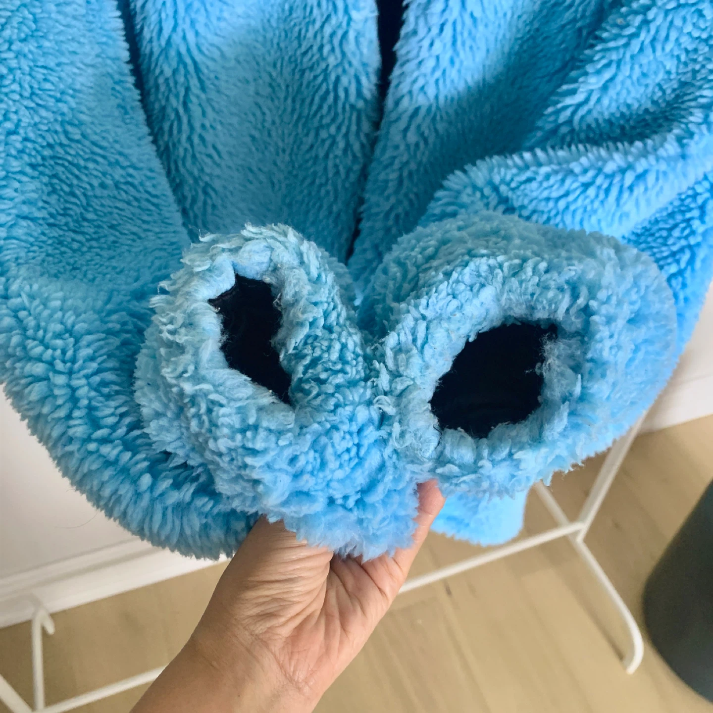 Oversized Unisex Blue Teddy Jacket – Very Warm & Eye-Catching - photo 4