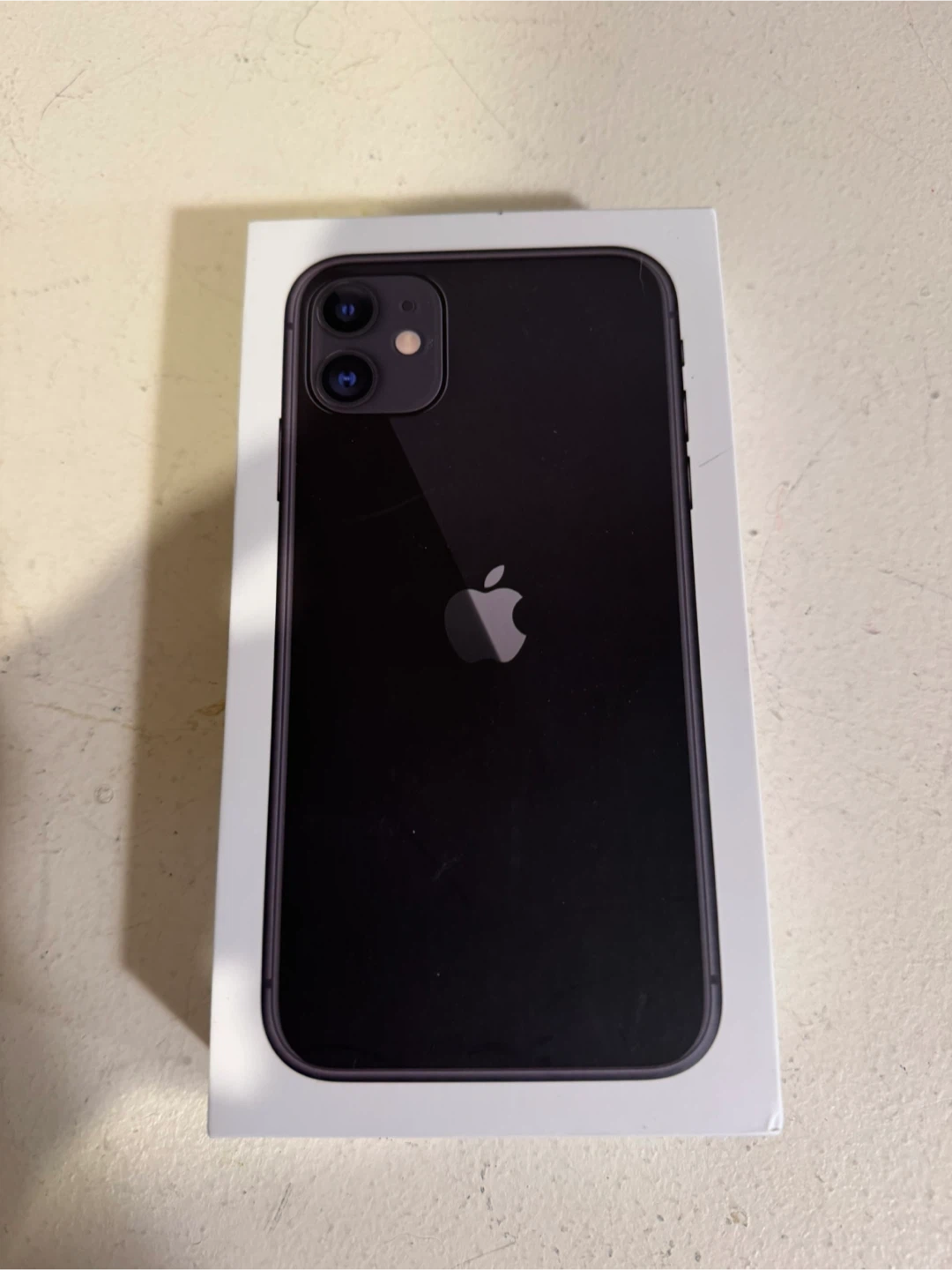 iPhone 11 Black 64GB -100% Battery Health - photo 4