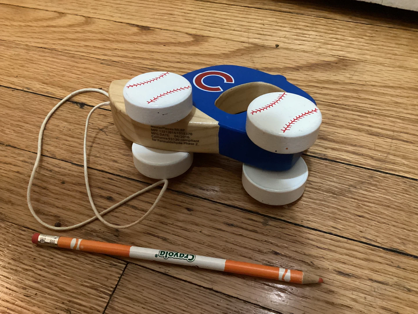 MasterPieces MLB Chicago Cubs Wooden Car Pull Toy