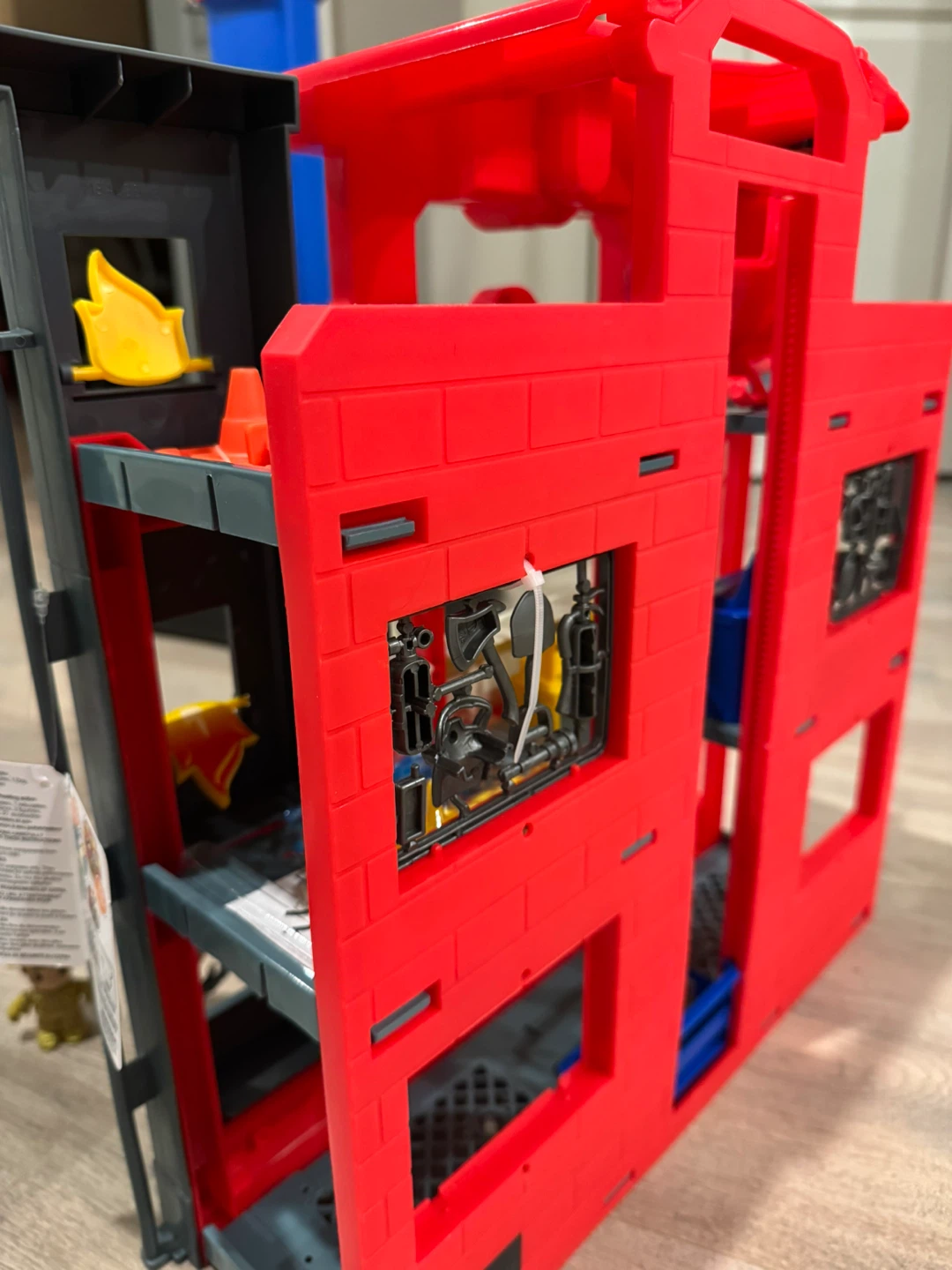 Kid Connection Fire Station Playset - photo 3