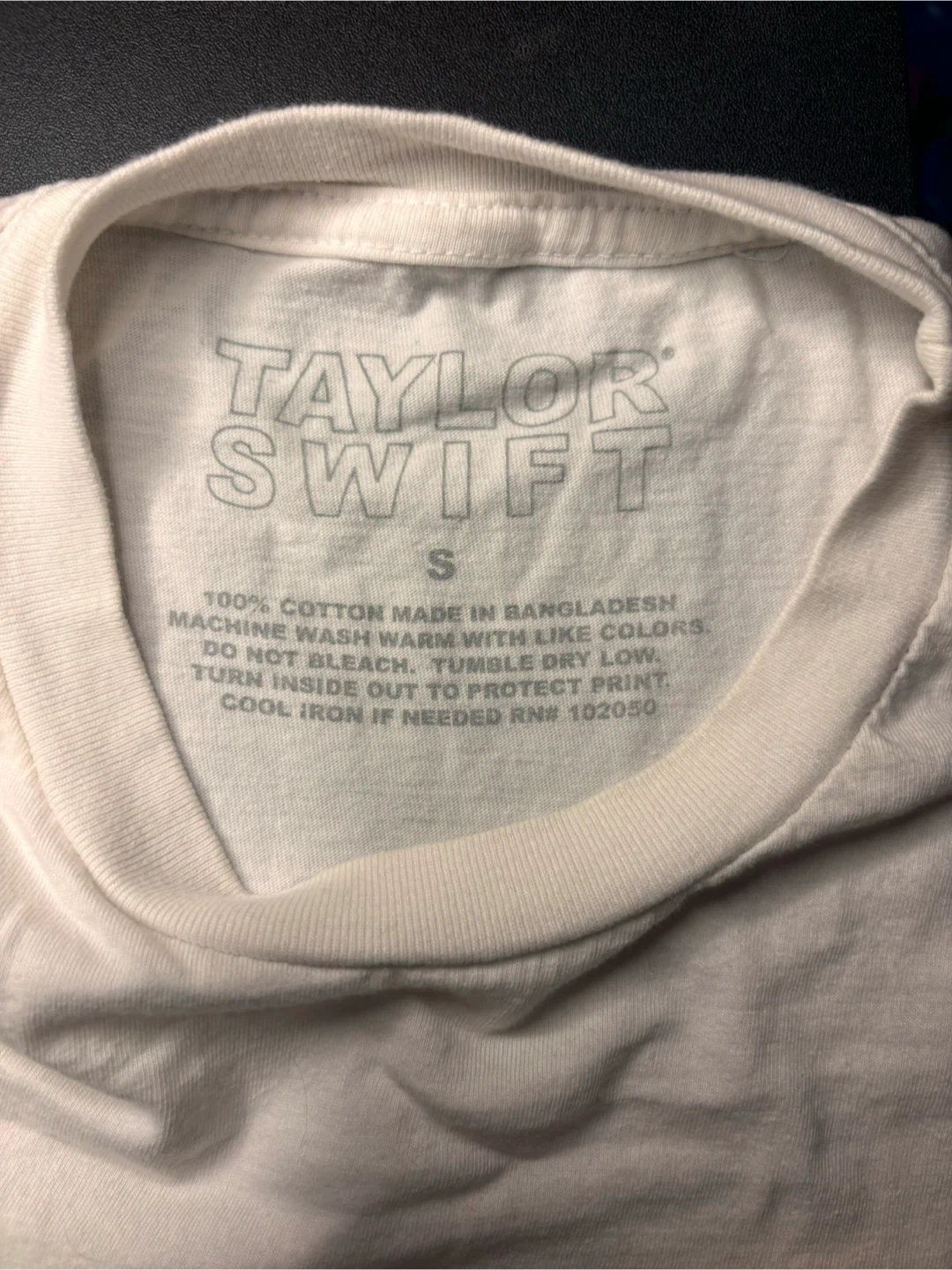 Official Taylor Swift Lover Era Cropped Crewneck - photo 3