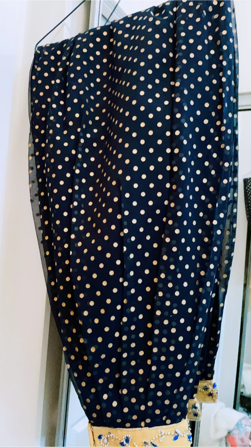 Skin  Embellished Salwar Kameez - Size M - photo 5