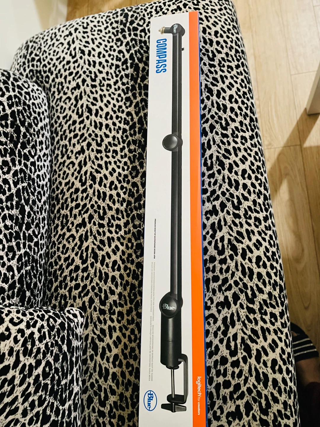 BNIB Blue Sona Microphone with Compass Arm - photo 3