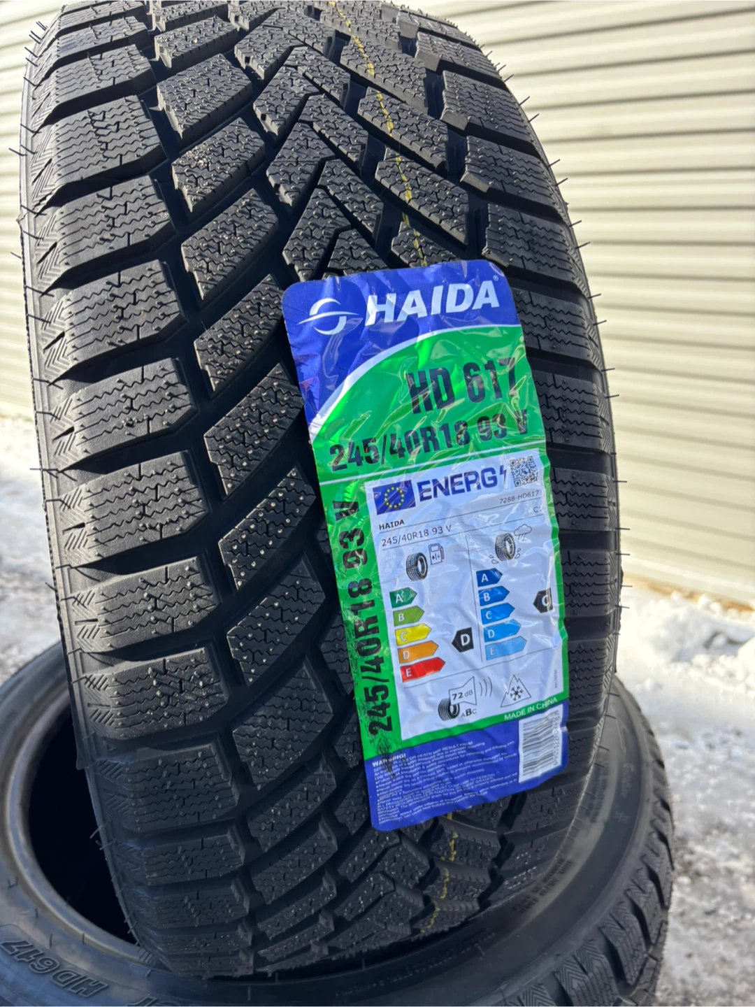 245/40R18 winter tires - brand new (set of 4) - photo 2