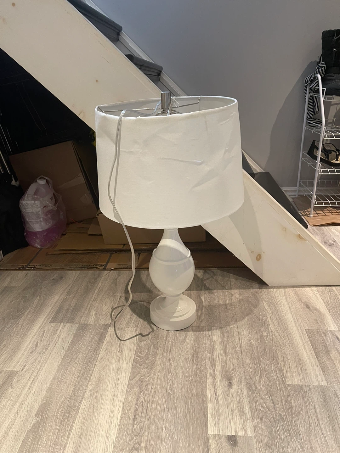 White Table Lamp with Fabric Shade - photo 3