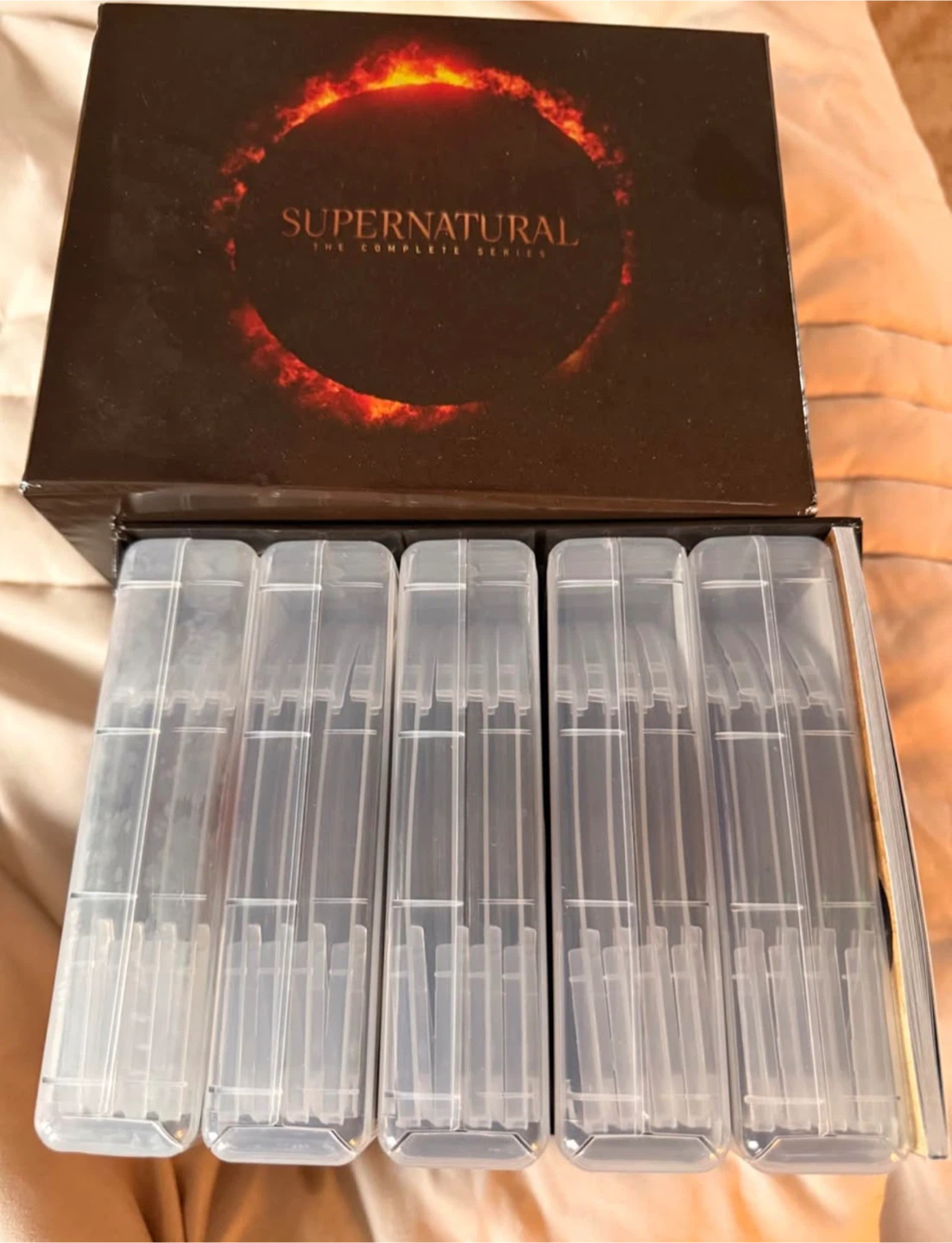 Complete supernatural series - photo 2