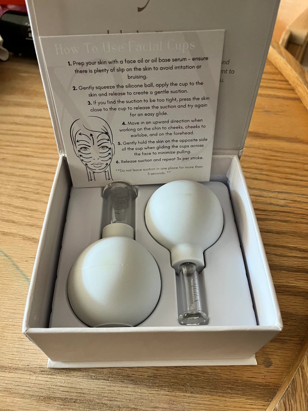 BNIB Facial Cups - Medium & Small