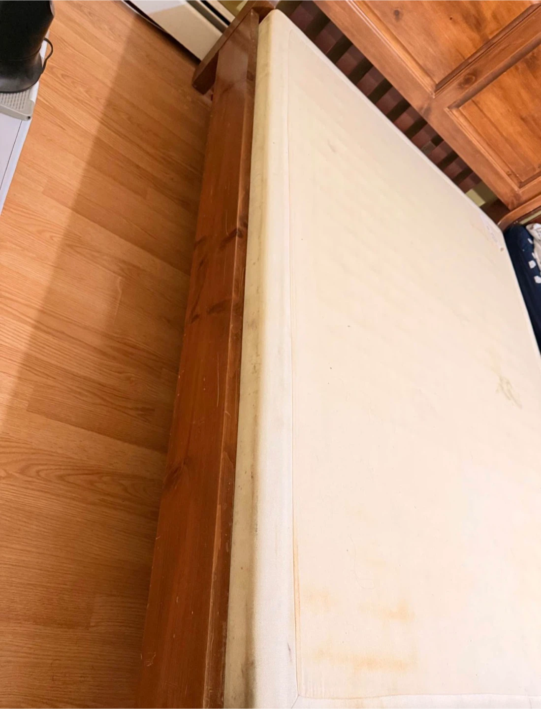 Queen Size Bed Frame & Bed box - photo 5