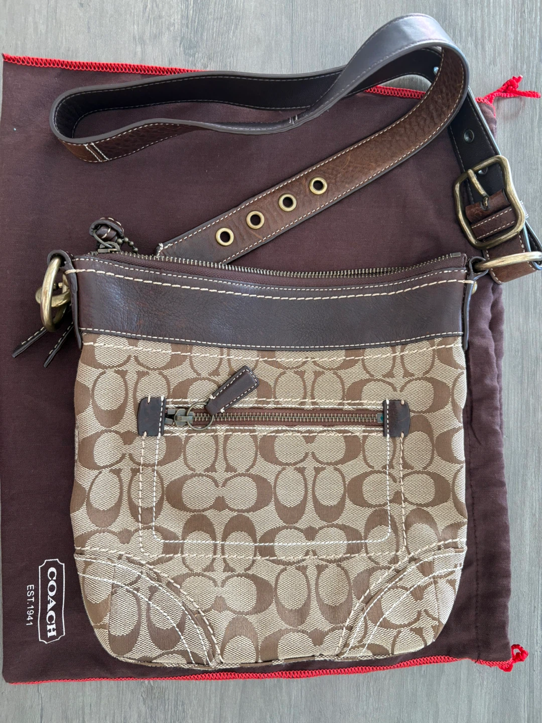 Coach Brown Signature Hobo Bag - photo 2